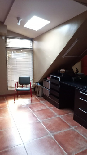 Imagen 14 de 16 de Encantadora Casa Con Jardín Y Porche, Planta Baja, Cerca Del Parque Inglés, Agencia Nacional De Tránsito, Cooperativa Andalucía, Cooperativa Alianza Del Valle, Iess Dispensario, Mercado Andalucía,