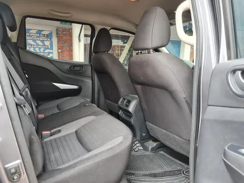 Nissan Frontier 2.5cc Mt Aa 4x2
