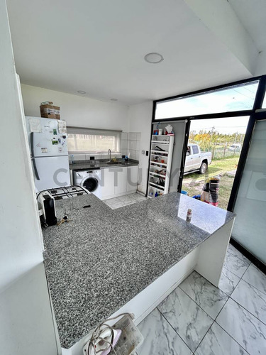 Casa En Venta En Brandsen