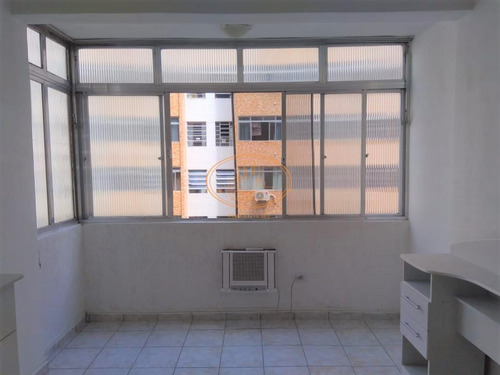 Apartamento Com 1 Dormitório(s) Localizado(a) No Bairro Ponta Da Praia Em Santos / Santos - 6679