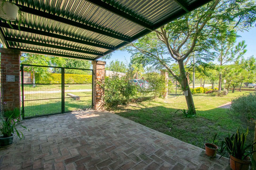 Imagen 8 de 30 de Casa/quinta En Arroyo Leyes Se Vende! S/gran Lote!