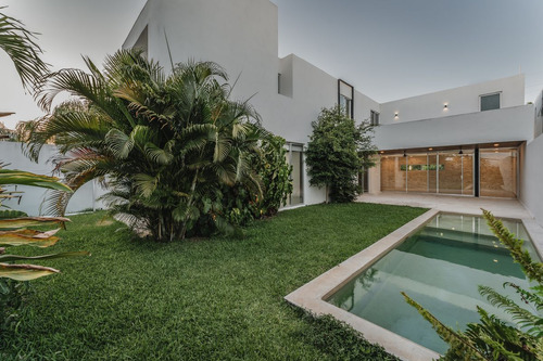 Casa Completamente Equipada En Venta