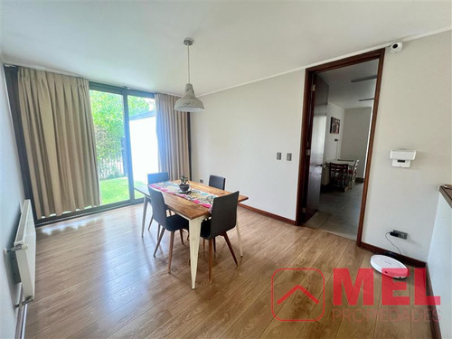Casa En Arriendo 4 Dorm Mas Serv Chamisero