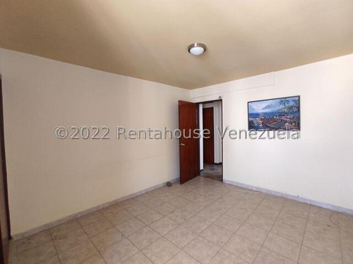 Apartamento Amplio En Calicanto Resd. Caroni. Ljsa 23-4948