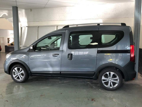 Imagen 4 de 15 de Renault Kangoo Stepway 1.5 Dci (ch)