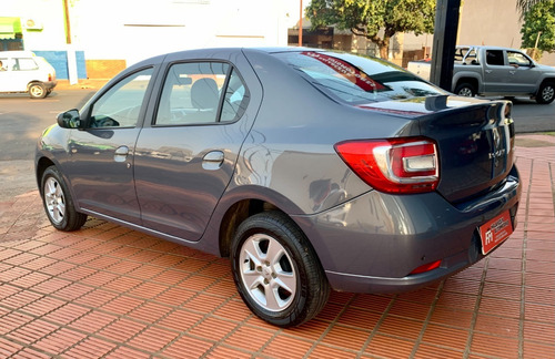 Imagen 3 de 11 de Renault Logan Privilege 1.6n 2016