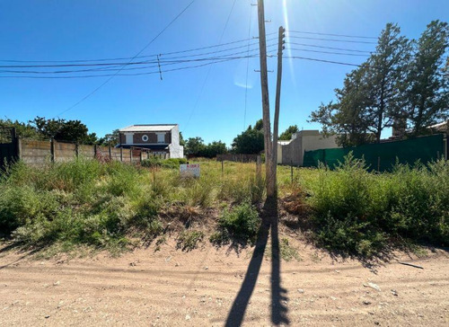 Terreno En Venta En Agustin Alvarez 4000, Bahia Blanca