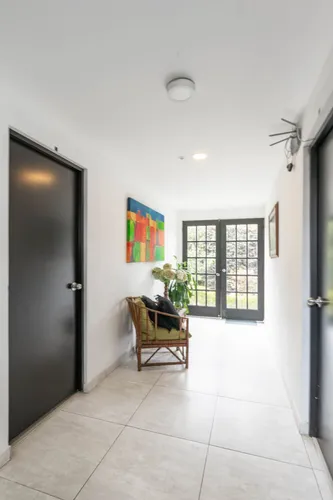 Edificio En Venta En El Tejar. Cod V12493
