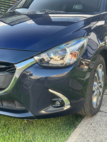 Mazda 2 Grand Touring LX