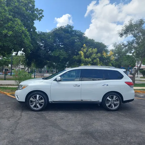 Nissan Pathfinder 3.5 Exclusive Mt