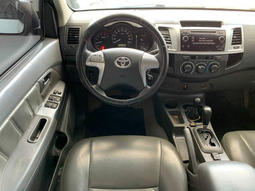 Imagem 8 de 15 de Toyota Hilux Cd 4x4 Sr