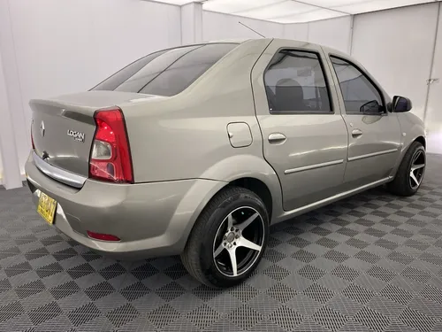 Renault Logan 1.6 Dynamique Fii