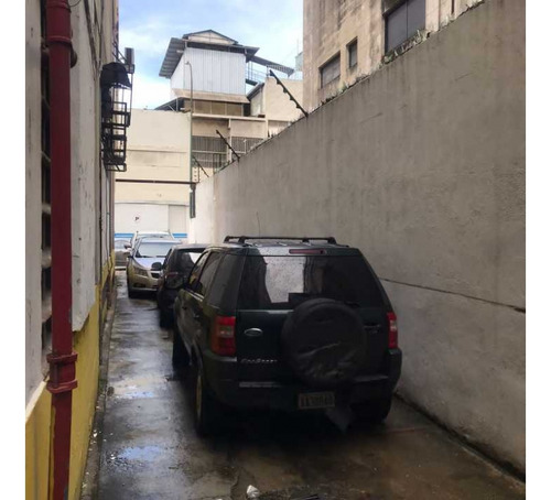 Se Vende Edificio Industrial 1668m2 La Trinidad 8362