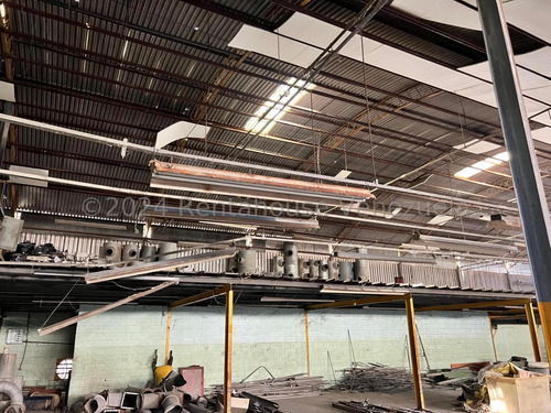 Galpón En Venta Zona Industrial Soco La Victoria Kg:24-21727