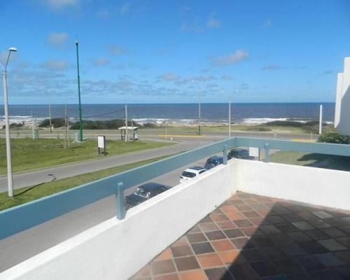 Apartamento En Alquiler Por Temporada De 3 Dormitorios En Montoya