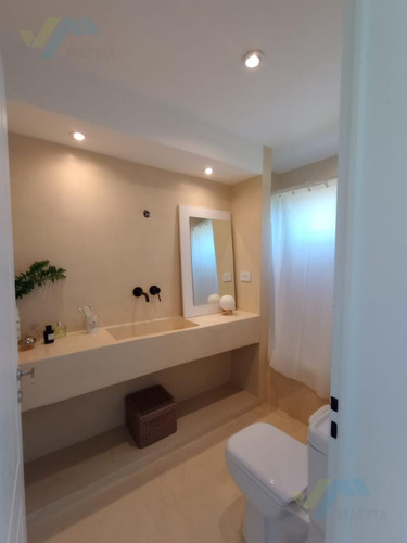 Venta De Casa En Barrio Cerrado Santo Tomas