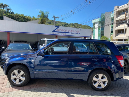 Suzuki Grand Vitara 2.0 2wd 2012