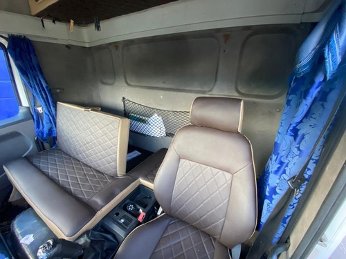 Imagem 9 de 12 de Volkswagen 24-280 2013 Completo Bitruck Chassi