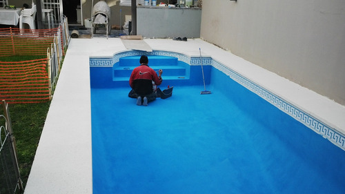 Imagen 9 de 10 de Construccion De Piscinas Hormigon. Reparacion De Rajaduras