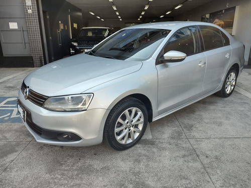 Imagem 1 de 10 de Vw Jetta Confortline 2.0 Aut 2012