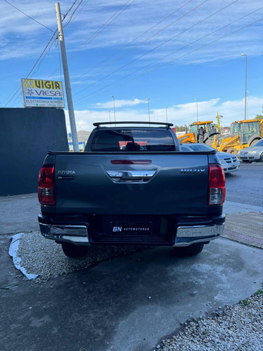 Toyota Hilux Pick-Up 2.4 Cd Sr 150cv 4x2