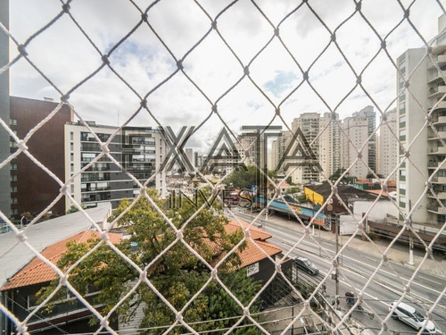 Imagem 21 de 30 de Ótimo Apê Para Quem Procura Uma Área Central Próximo Ao Trabalho, A Unidade Está Em Perfeito Estado De Conservação, Com Uma Planta Muito Generosa De 80 M². Com 2 Dormitórios Aconch - Ap00926 - 700847