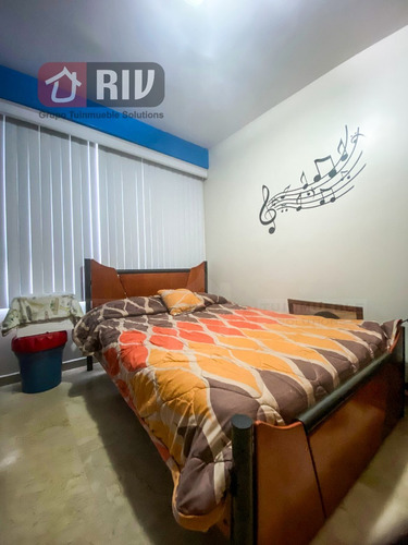 Venta- Lujoso Penthouse Ubicado En La Llanada, Caraballeda, Estado. La Guaira