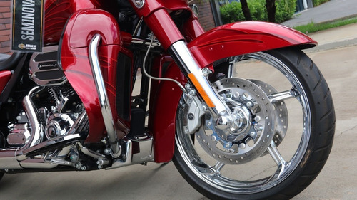 Harley-davidson Cvo Street Glide 2016 Vermelha