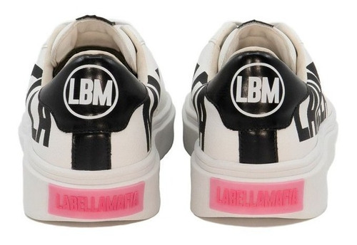 Imagem 4 de 4 de Tênis Branco Com Letreiro Labellamafia
