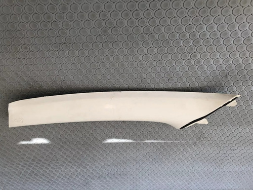 Moldura Vista Poste Delantero Izquierdo Mazda 3 Mod: 2013 Negro (Usado)
