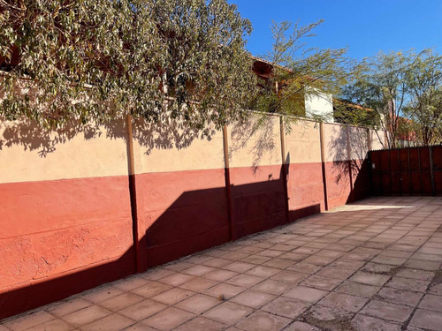 Kimpao: Vende Acogedora Casa Villa Bilbao, Calama