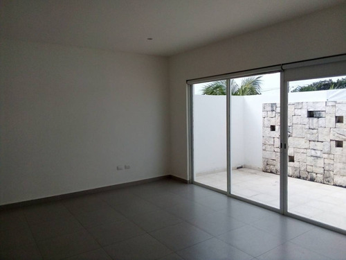 Imagen 4 de 11 de Bonita Casa En Cumbres En Venta