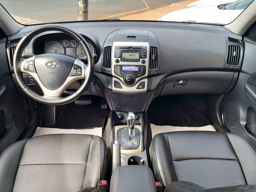 Imagem 7 de 14 de Hyundai I30 2.0 16v 4p Gls Automático