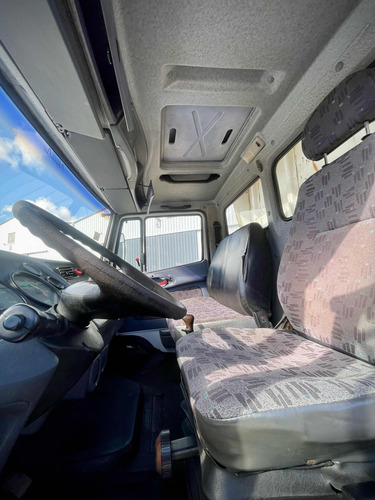 Mercedes Benz 1318 Volcador 2008 California Cars
