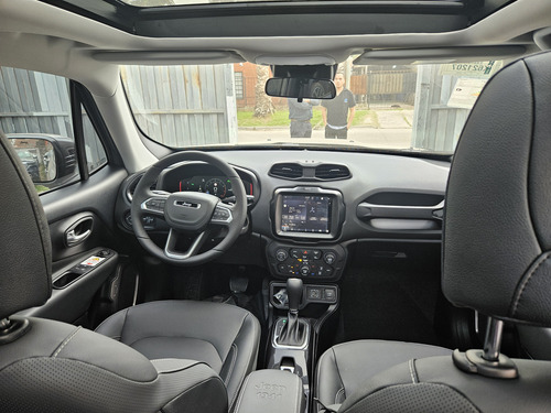 Jeep Renegade 1.3T Longitude At6 Fwd