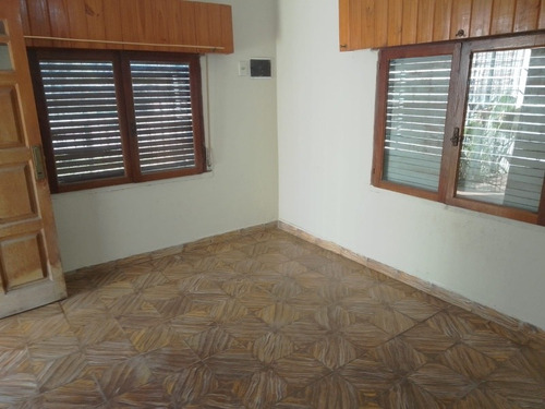 Imagen 3 de 14 de Casa De 4 Ambientes En Sanvi
