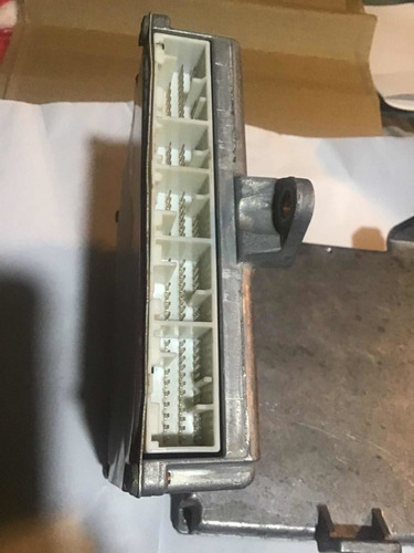 Computadora Ecu Eco Motor Honda Accord 2004 37820 Rad L65 (Usado)