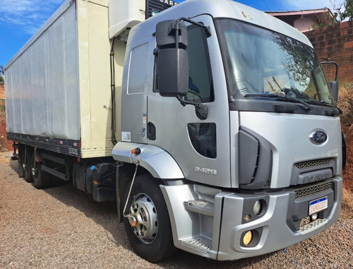 Cargo 2429 E 6x2 Turbo Câmara Fria