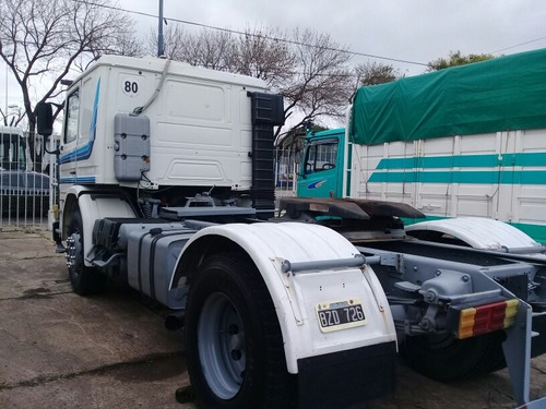 Imagen 13 de 14 de Scania P 93/250 Tractor Carretera