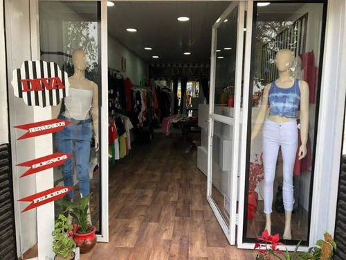 Imagen 7 de 28 de Amplia Propiedad A La Venta Con Locales Y Departamentos En Alquiler