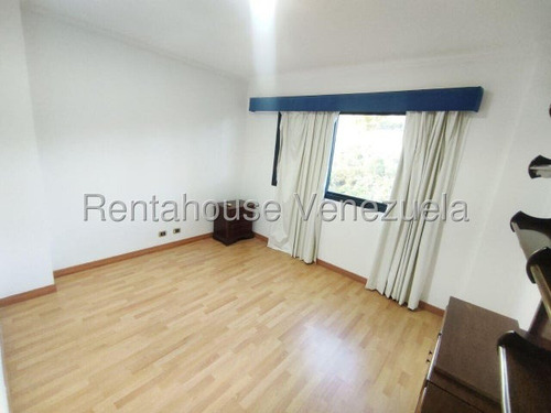 Mb Apartamento En Venta En El Cigarral, Distrito Metropolitano