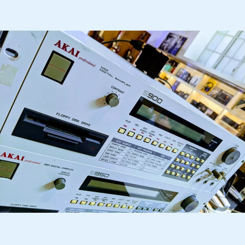 Sampler Akai S900 Modulo Rack Usado Palermo (Usado)