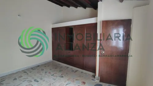 Apartamento En Arriendo En Comuneros. Cod A14169