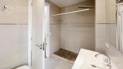 Departamento 3 Amebientes En Venta En Zona Plaza Mitre