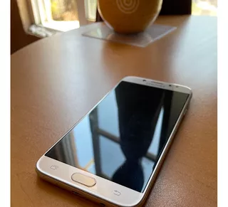 Samsung Galaxy J7 Pro 16 Gb (reparacion)