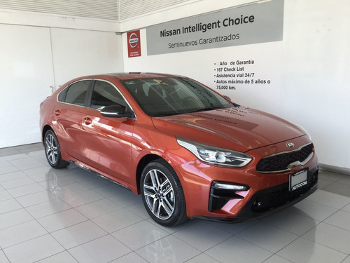 Imagen 2 de 15 de Kia Forte 4 Puertas