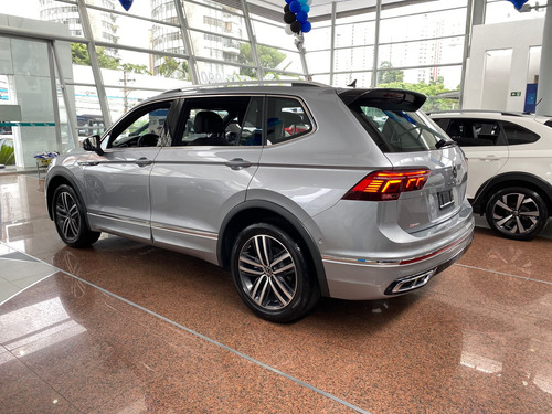 Volkswagen Tiguan Volkswagen Tiguan Allspace R-Line 2.0 TSi