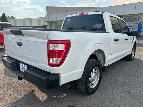 Ford F-150 4p XL Crew Cab 4x4 V6/3.3 Aut