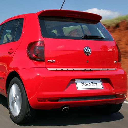 Friso Resinado Escovado Porta-malas Volkswagen Fox 2012/2015
