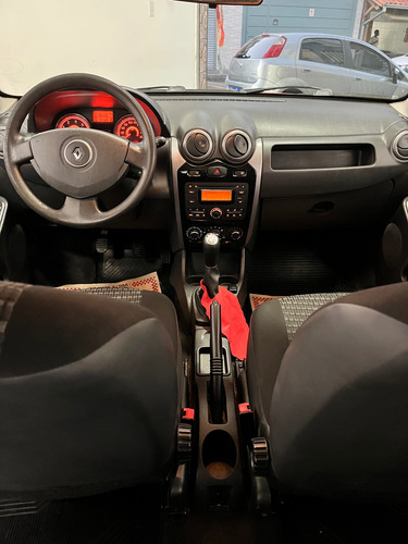 Renault Sandero 1.0 16v Expression Hi-flex 5p